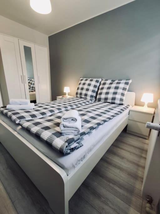 Apartament Poniatowskiego Z Parkingiem 글리비체 외부 사진